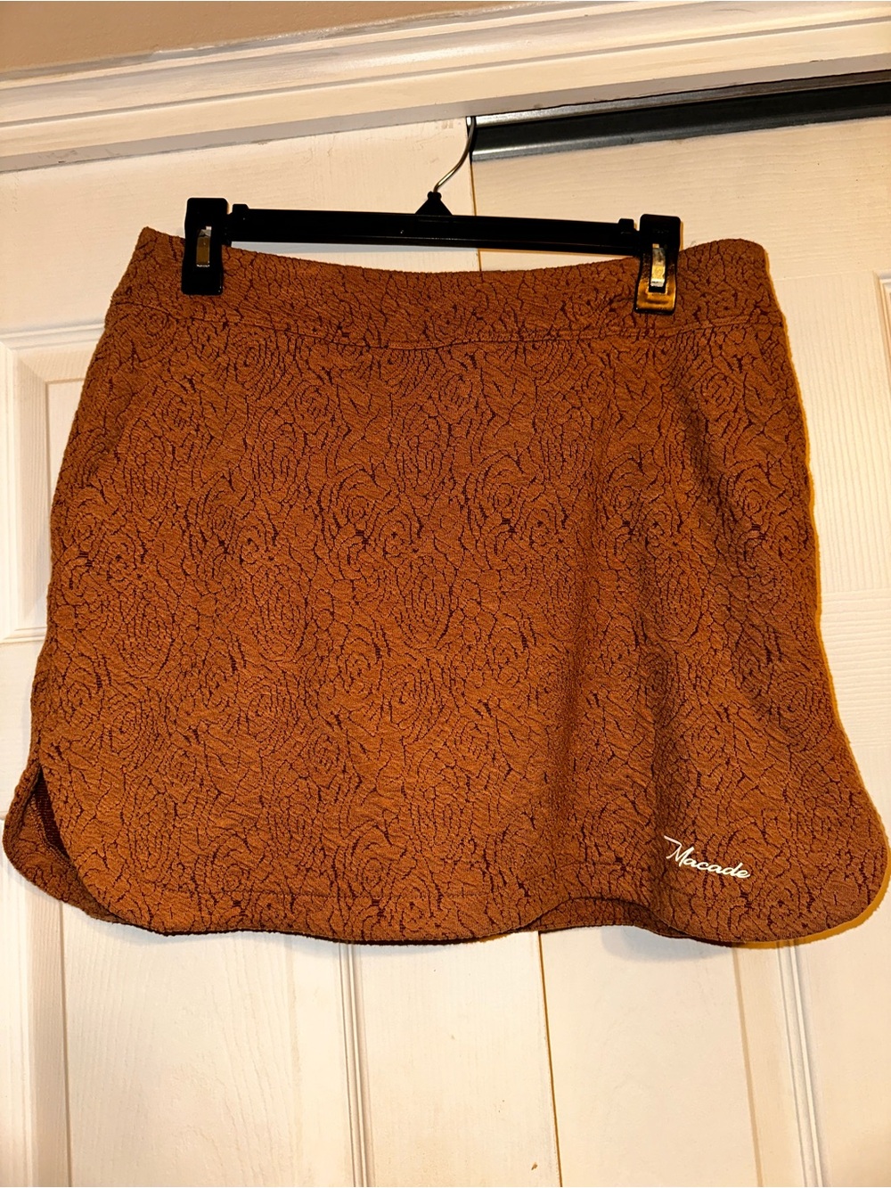 Macade Golf Textured Brown Women's Skirt